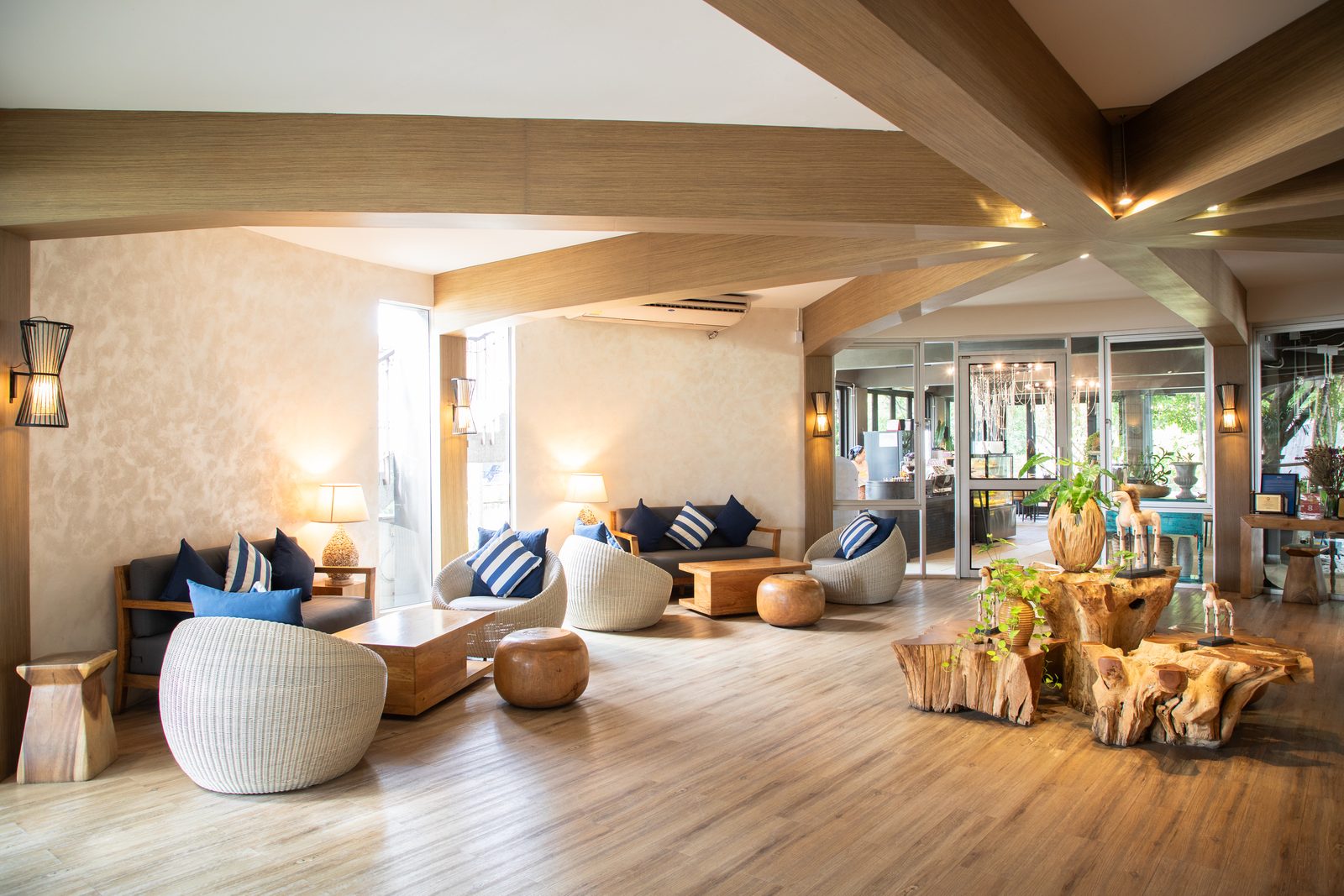 Lobby lounge seating area